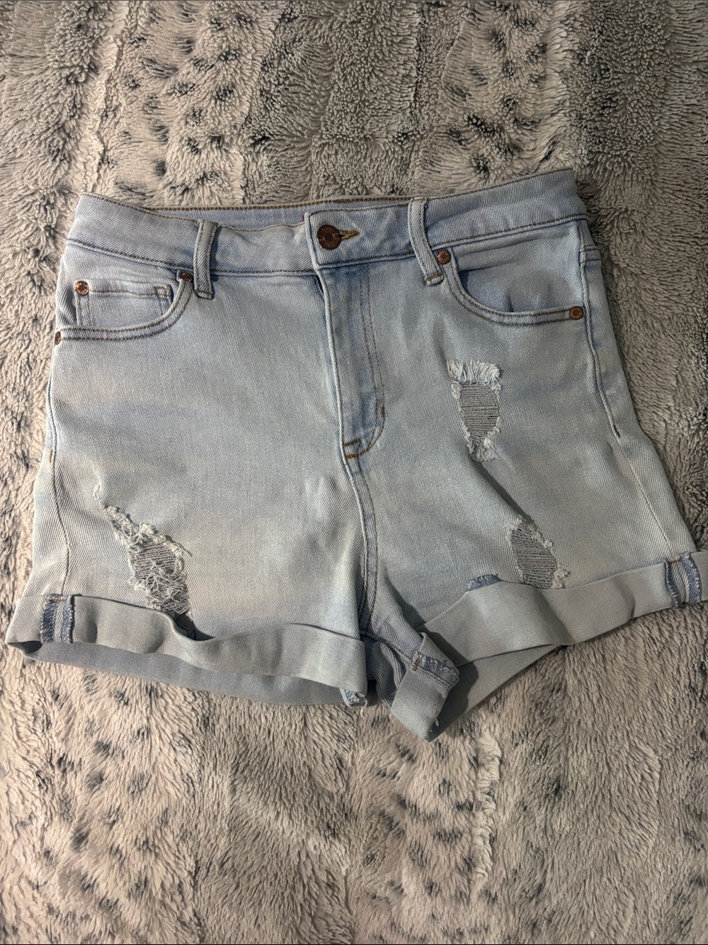 Guess Light Wash Distressed Women’s Denim  Shorts